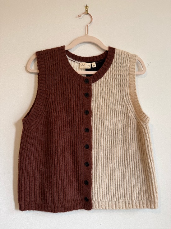 Vrg Grl Sweaters - VRG GRL Bridgette knit color-block button sweater vest in brown/white/black